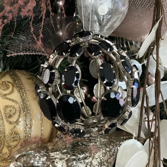 2 pcs Black Rhinestones Caged Ornate Christmas Tree Ornament - Picture 4 of 14
